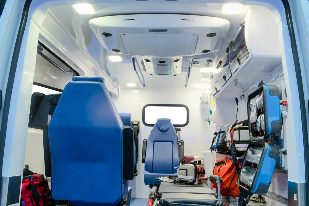 Ambulance près de Labroquère